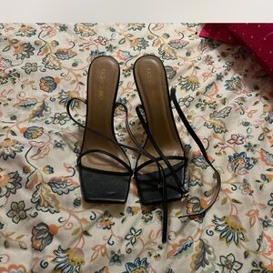 Fashion Nova heels
